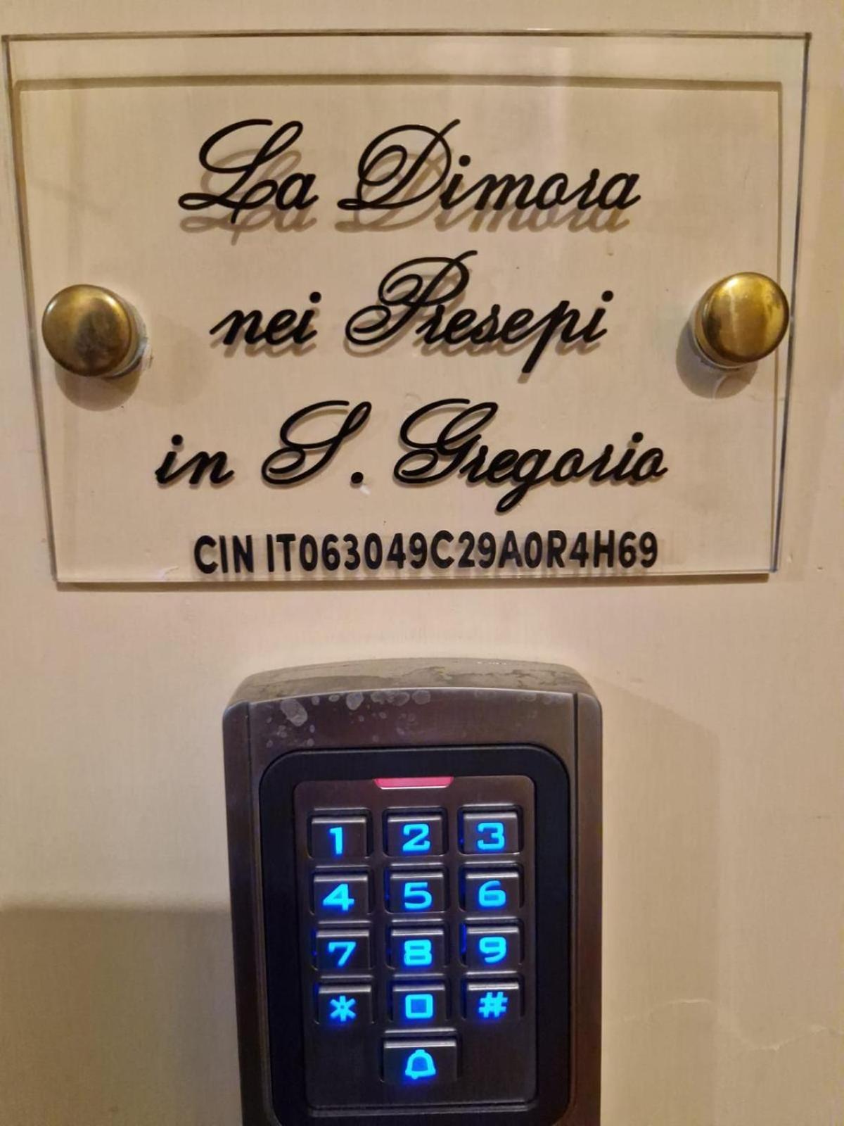 La Dimora Nei Presepi In San Gregorio Lägenhet Neapel Exteriör bild