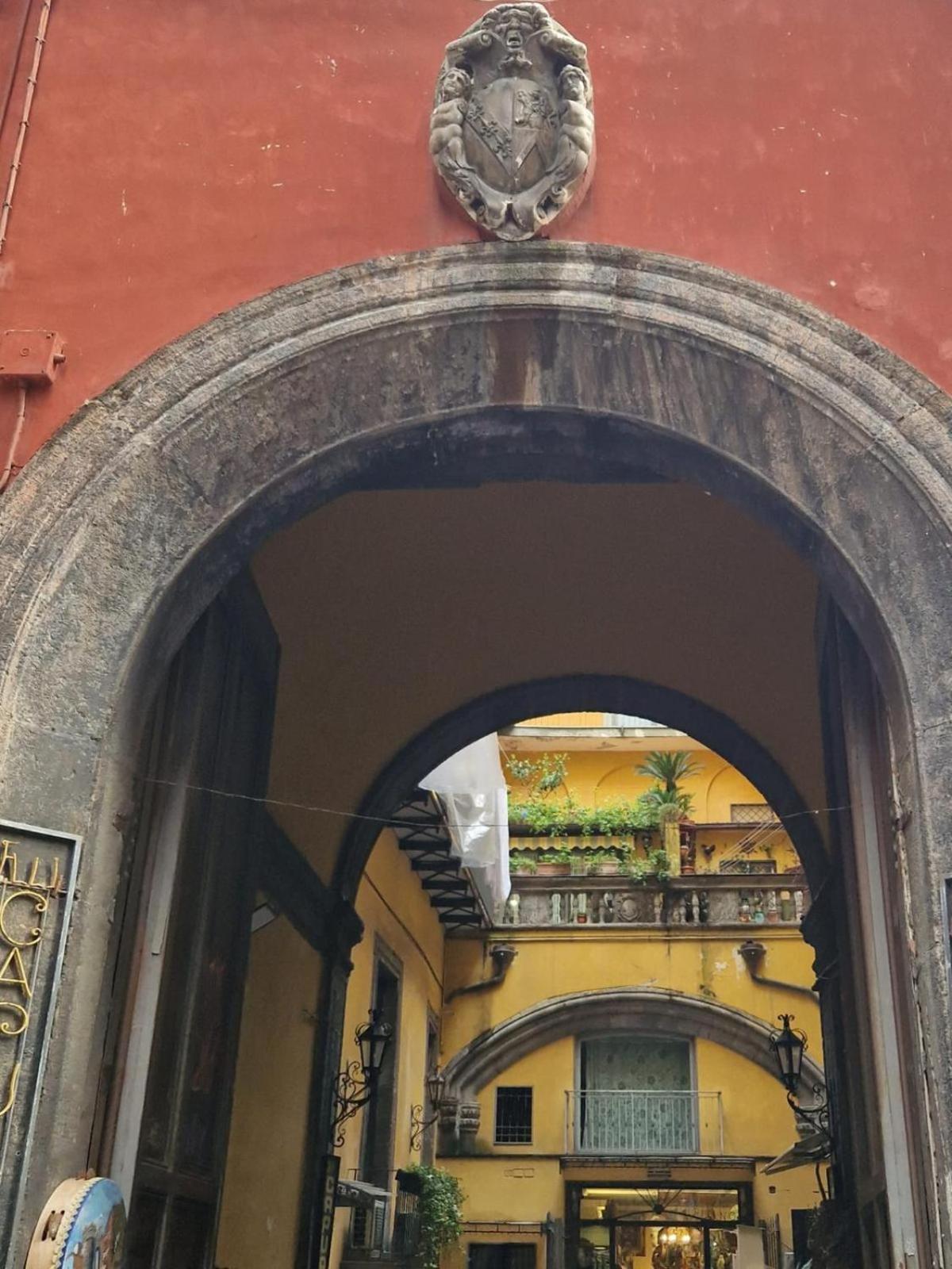 La Dimora Nei Presepi In San Gregorio Lägenhet Neapel Exteriör bild